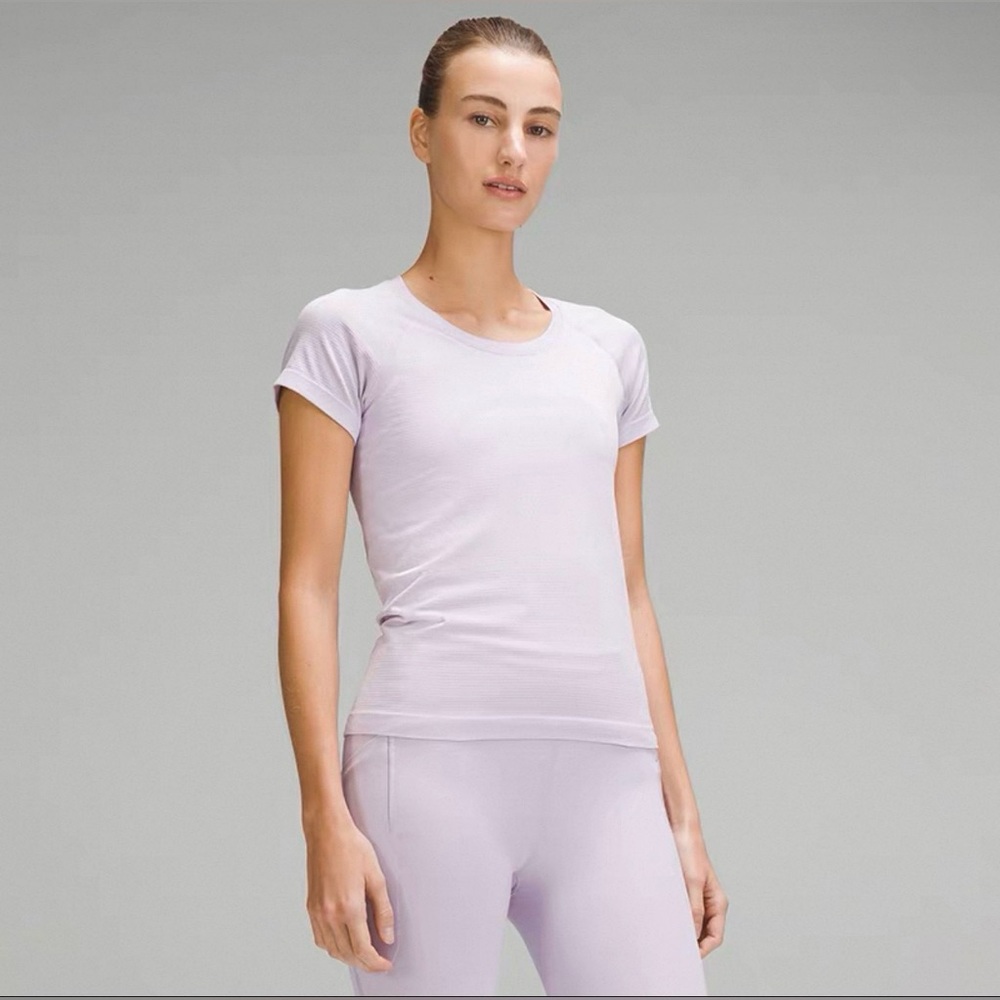 Lululemon swiftly tech short sleeve 2.0 waist length